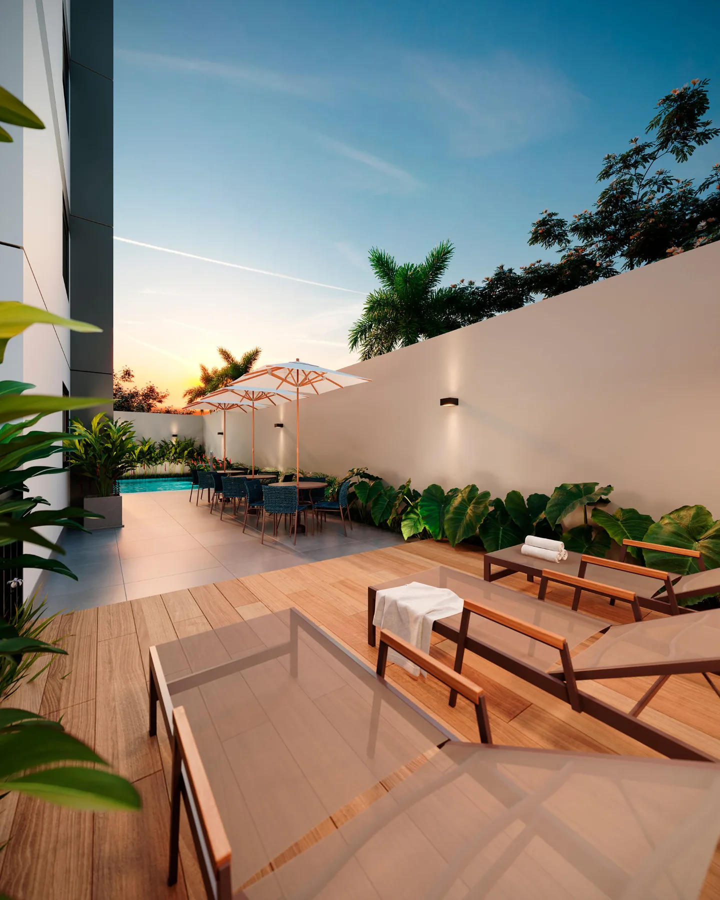 Solarium e piscina